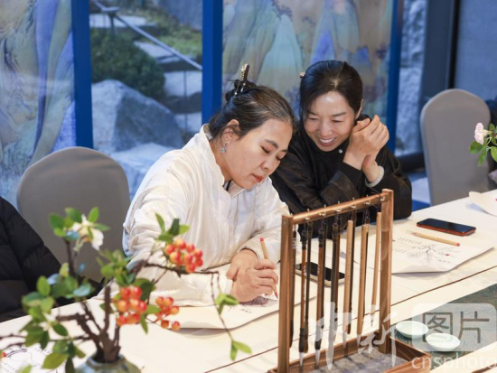 12��21�գ�������ѧϰ�����ž�����ͼ����