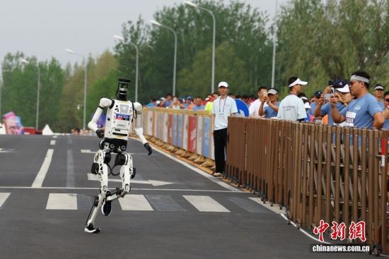 4��19�գ�2026������ׯ��������������λ����˰���������ڱ�����ׯ���С�ͼΪ����������ѡ���칤Ultra-2025�ڱ����С���������� ������ ��