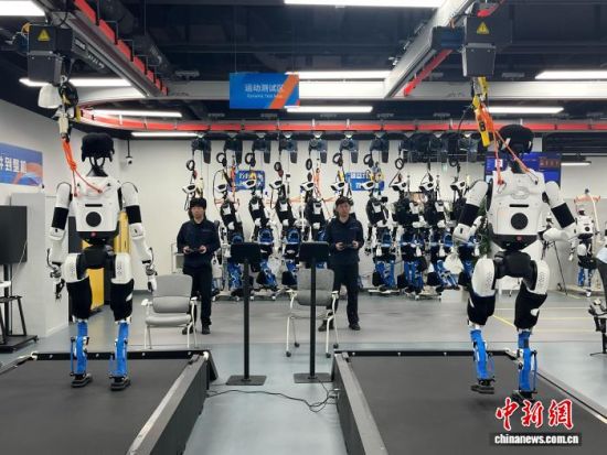 4��16�գ��������λ����˴�������������֤ƽ̨�ڣ�������Ա�Ի����˽����˶����ԡ���������� �º� ��