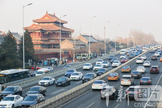 北京市将恢复实施机动车尾号限行措施